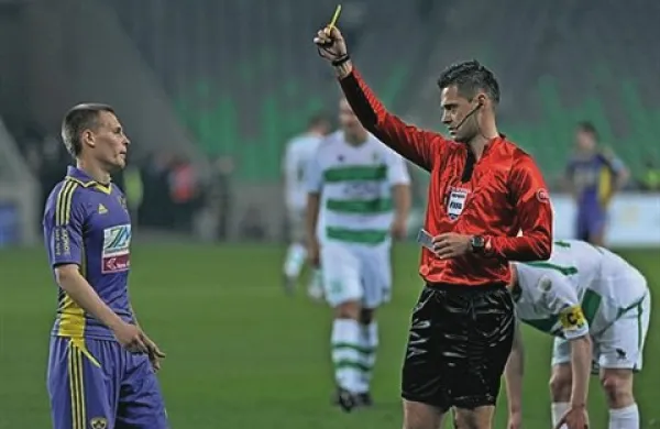 Koprčan Damir Skomina bo sodil na dvoboju med Viktorijo in CSKA-jem 