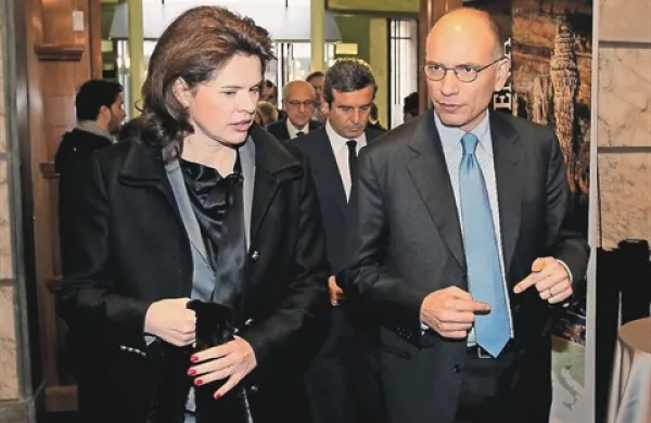 Alenka Bratušek je v spremstvu Enrica Lette obiskala tudi milansko borzo
