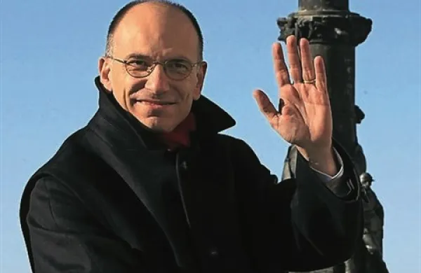 Spodnji dom italijanskega parlamenta je danes premierju Enricu Letti pričakovano izglasoval zaupnico