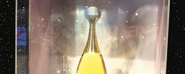 Parfum za več kot dva tisoč evrov