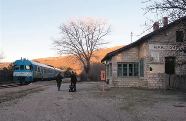 Vsak dan z vlakom iz Divače v Buzet