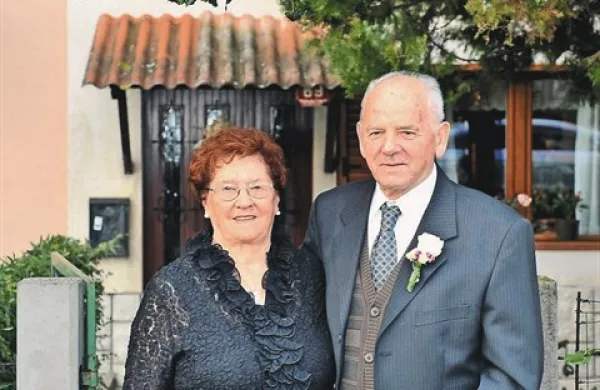Rožica in Davorin Keber sta praznovala biserno obletnico poroke