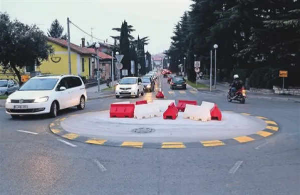 V Izoli bodo z urejanjem  kroži&scaron;č sklenili  leto&scaron;nje leto in začeli novo
