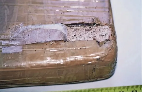 V tržaško pristanišče je s turško ladjo prispela tudi “praznična” pošiljka heroina
