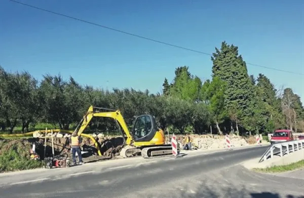 Pločnika ne bo pred koncem marca