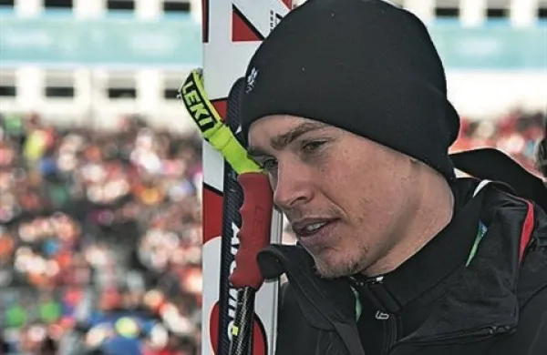 Kanadčan Erik Guay je zmagovalec tretjega smuka za svetovni pokal alpskih smučarjev v italijanski Val Gardeni