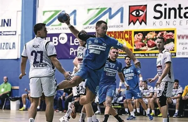 Rokometaši Istrabenza Plinov Izole so v 18. krogu 1. NLB Leasing lige izgubili proti velenjskemu Gorenju z 22:33 