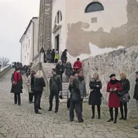 Obiskovalci so se  podali po trinajstih  piranskih cerkvah in si ogledali jaslice