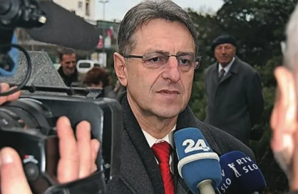 Govornik je bil Tone Krkovič