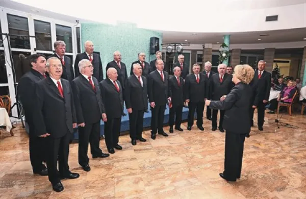Moški  pevski zbor Jagodje-Dobrava