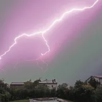  Ozeljan - Toliko kot je lepa,  je tudi nevarna. Strah je tisti, zaradi katerega skušam biti priseben in spoštujem naravo