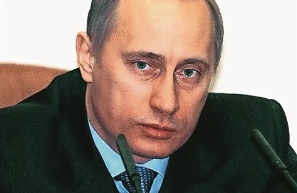 Ruski predsednik Vladimir Putin je po današnjem že drugem bombnem napadu v Volgogradu v dveh dneh odredil okrepitev varnostnih ukrepov po vsej državi