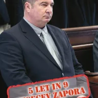Nekdanjega prvega moža Luke Koper Roberta Časarja čaka pet let in devet mesecev zapora. Sodba je pravnomočna. 