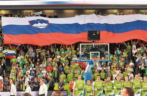 Slovenska reprezentanca je imela med EP izjemno podporo s tribun