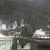 Vipava bo poplavljala tudi v ponedeljek
