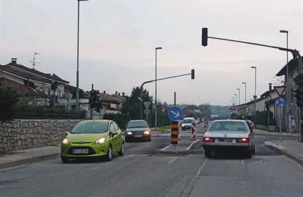  Križišče Vojkove ceste in Ulice Milojke Štrukelj so  preuredili v krožišče