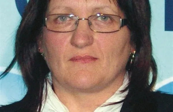 Lidija Koren: “Treba je ukrepati. Zdaj smo sredi glavne promocijske dejavnost za poletje, mi pa izgubljamo energijo in jo kanaliziramo v razprtije  glede  izbire direktorja. Potrebujemo podporo LTO.”