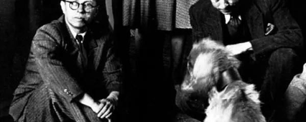 Eksistencialistična prvaka Jean-Paul Sartre (levo) in Albert Camus v času, ko sta še prijateljevala  