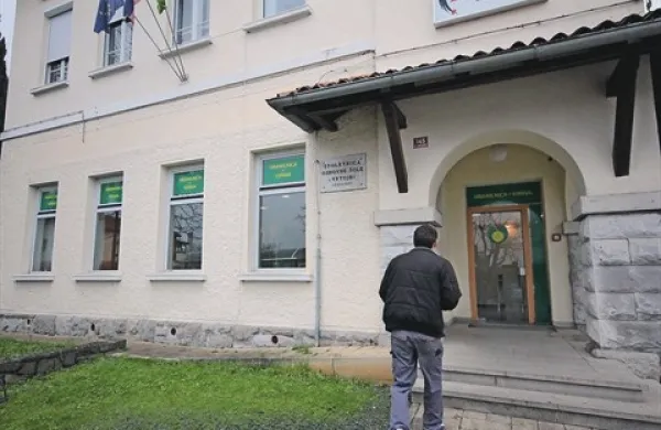 V Hranilnici in posojilnica Vipava bodo občani lahko plačevali tudi položnice brez provizije