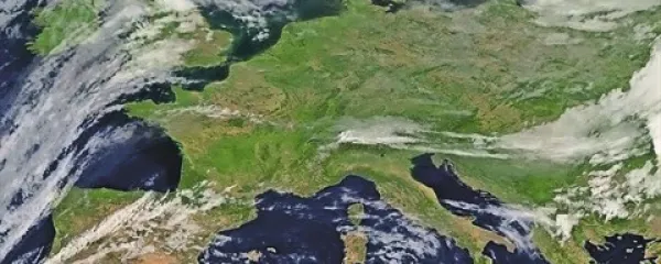 Nad našimi kraji se ponovno krepi anticiklon