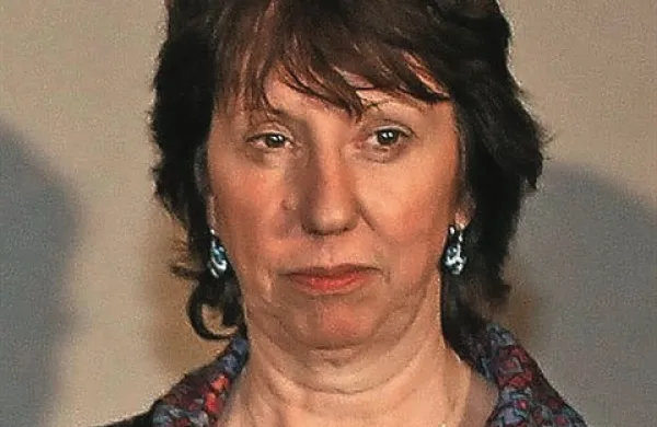 Članice EU podpirajo napotitev evropskih sil v Afriko in visoko zunanjepolitično predstavnico EU Catherine Ashton pozivajo, naj pripravi podrobnejši načrt misije