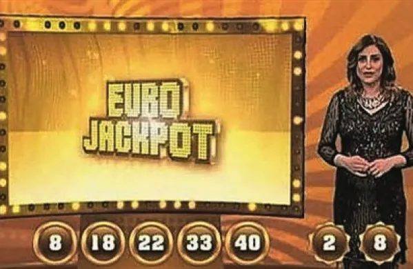 Hrvaška loterija je danes razkrila, da je dobrih 17 milijonov evrov vreden dobitek v igri Eurojackpot konec prejšnjega tedna šel v roke neke ženske iz Zagreba