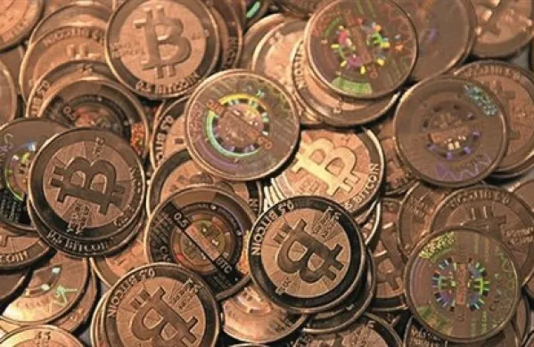 Slovenski nacionalni odzivni center za obravnavo varnostnih incidentov na internetu (SI-CERT) je pred dnevi prejel dve prijavi kraje virtualne valute bitcoin iz denarnic na spletnih borzah