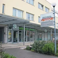 Izolski zdravstveni dom je imel po mnenju Živčec Kalanove korist, a ji sodišče ni pritrdilo