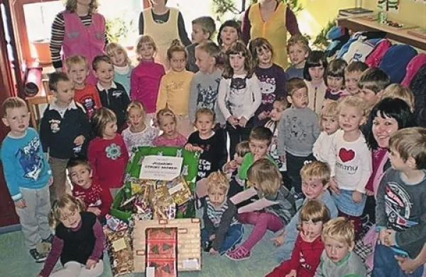V vrtcu Marezige so letos  obdarili otroke pediatričnega oddelka splošne bolnišnice Izola
