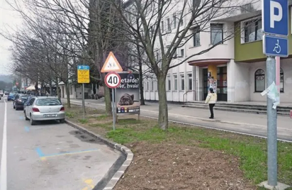 Parkirnega mesta za invalide ni več, a bo spet