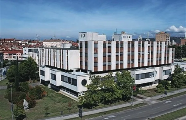 Z negativno oceno na koprskem okrožnem sodišču je brez službe ostala sodnica Sandra Kanalec