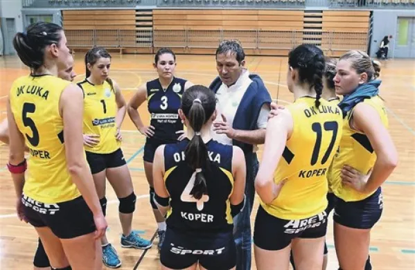 Odbojkarice Luke Koper se niso uvrstile v modro skupino