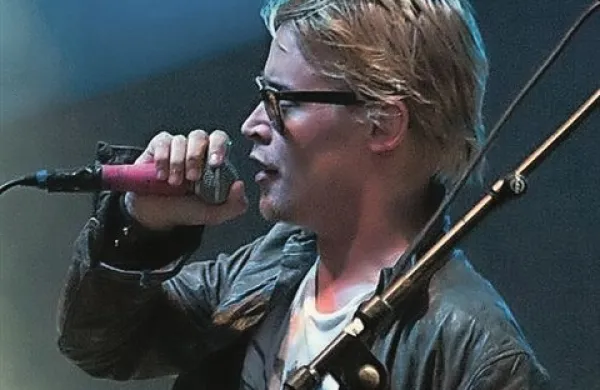 Nekdanji zvezdnik filmov Sam doma Macauly Culkin  bo s svojo skupino The Pizza Underground nastopil na koncertu Kidrockers 8. februarja v New Yorku
