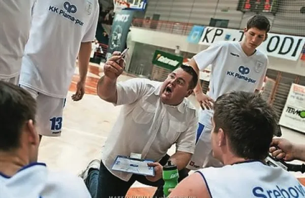  Trener Plame pur Martin Novak je bil razočaran nad igro svojih varovancev