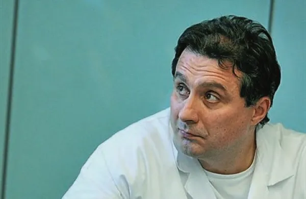 Zdravnik Erik Brecelj ocenjuje, da se je zdaj pokazalo, da prioriteta aktualne koalicije ni zdravstvo