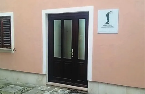 Svetovalci Pravnega centra za varstvo človekovih pravic bodo  svoje storitve nudili tudi v Izoli