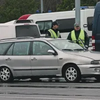 Romunska fiat marea na koncu ni bila pretežka, voznika pa so kaznovali zaradi tehničnih pomanjkljivosti, kot je denimo manjkajoči smerokaz