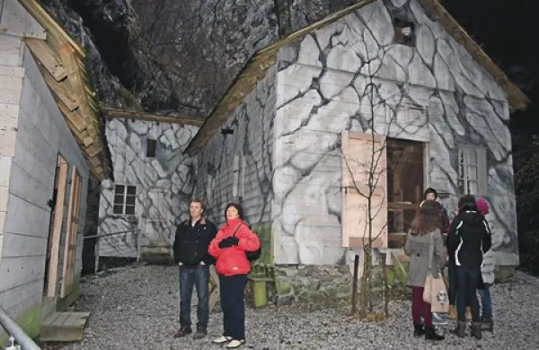 Bolnica Franja: replika je težko svetovna dedi&scaron;čina