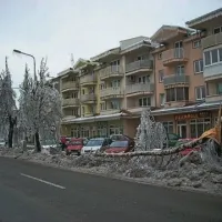 Pivka v žledu in ledu