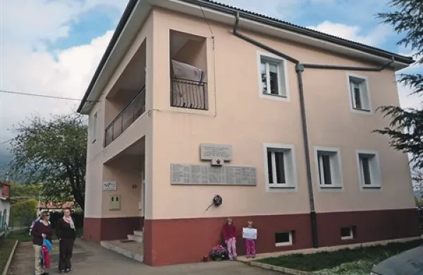 Vremsko šolo bodo prihodnjo zimo posodobili,  jo  izolirali in ji dogradili večnamensko dvorano