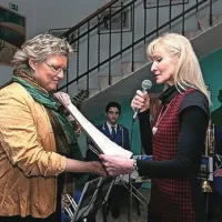 Direktorica VDK Koper Andreja Jurca (levo) in načelnica UE Koper Lilijana Kozlovič