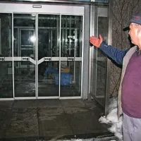 V gostilni so se lahko končno zbrali ob luči