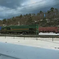 Z vlakom v Ljubljano &scaron;ele maja