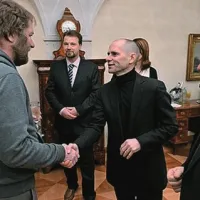 Minister  sprejel Pre&scaron;ernove nagrajence