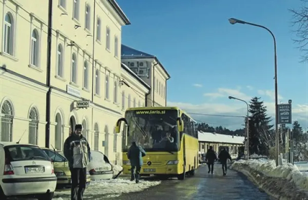 Mobilna vojaška pralnica za pranje perila bo v Postojni začela delovati v sredo