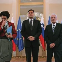 V času mandata veleposlanice Španije Anunciade Fernandez de Cordova je zaradi njenega izjemnega angažiranja prišlo do intenzivnih kulturnih izmenjav med Slovenijo in Španijo na različnih področjih