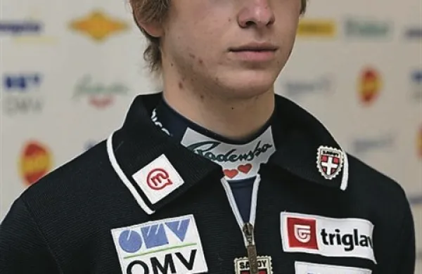 Na tekmi so nastopili tudi trije Slovenci; najboljši med njimi je bil Marjan Jelenko, po skoku 14., ki je tekmo končal na 16. mestu