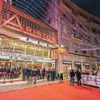 Legendarno gledališče Ariston  pred začetkom letošnjega blišča 