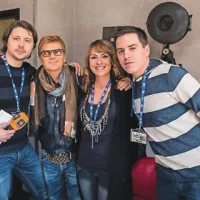 Ekipa radia Capris je srečala glasbenega zvezdnika. Z leve Jaka Ivančič, pevec Ron, Katja Pišot in Mitja Čehovin 