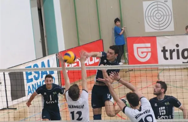 Odbojkarji Go Volley so bili v soboto poraženi že po dobri uri